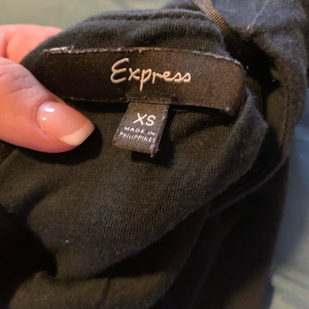 Express top - Picture 2 of 2